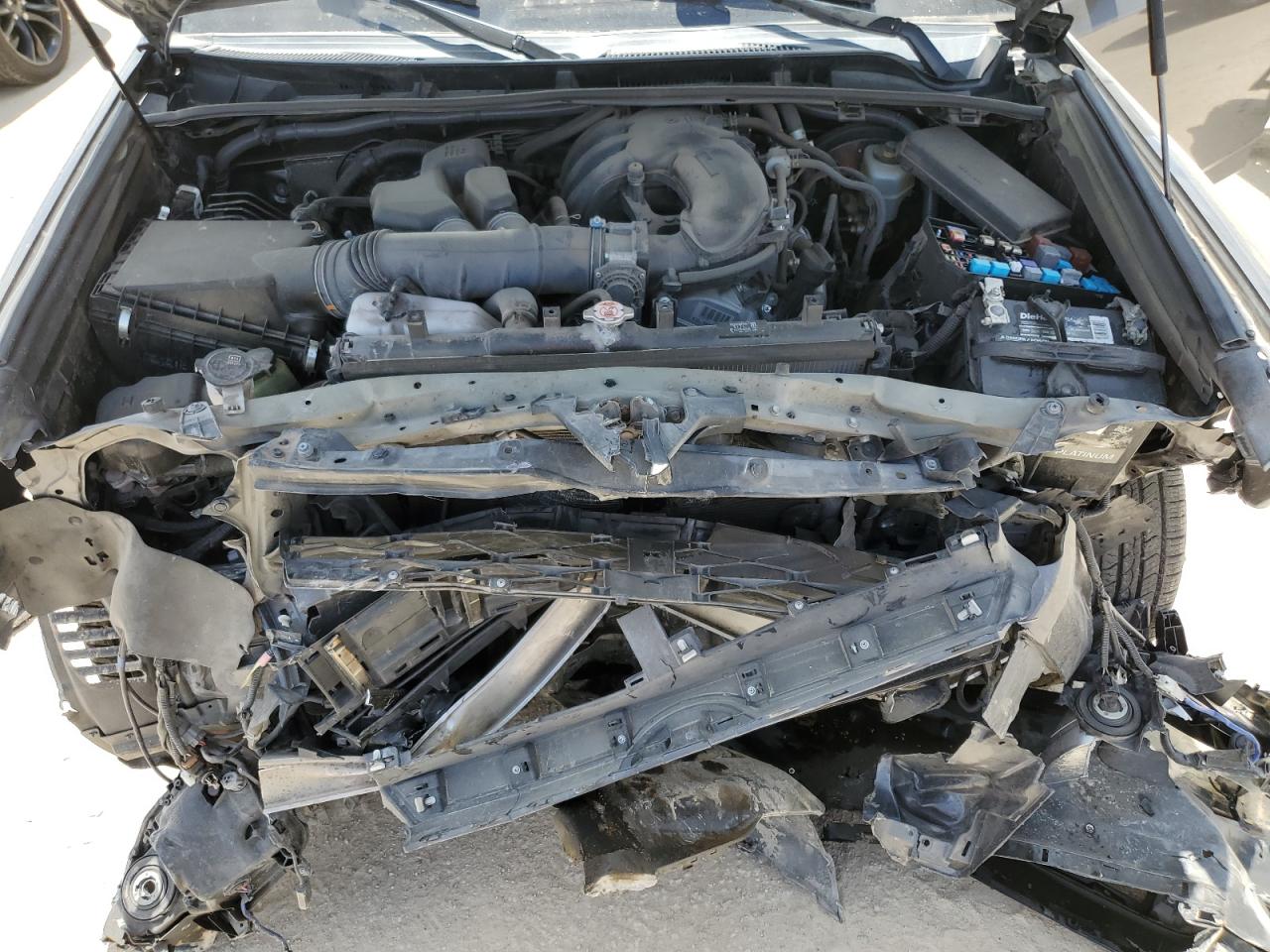 JTEZU5JR9K5198410 2019 Toyota 4Runner Sr5