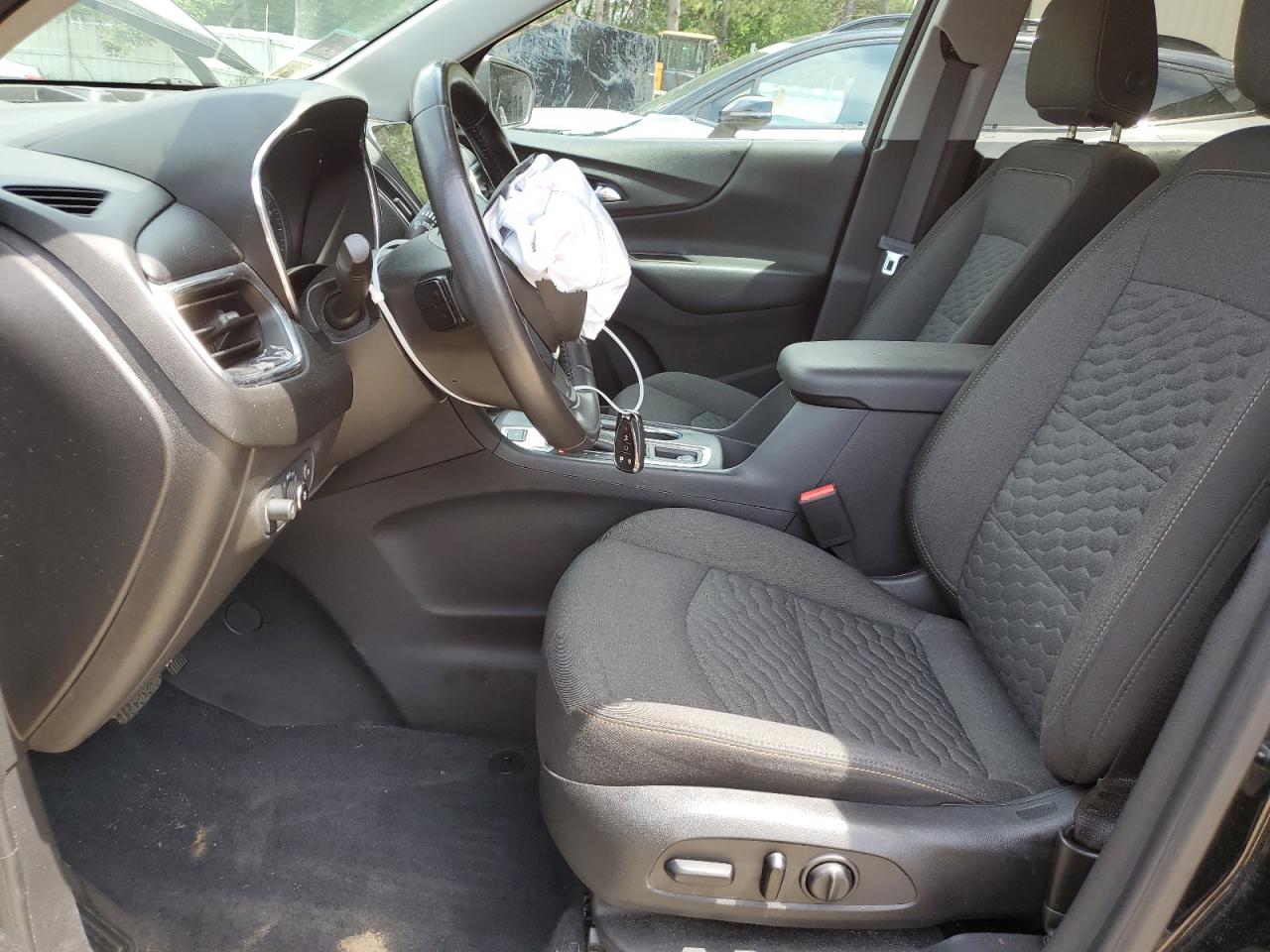 3GNAXUEV2LL175537 2020 Chevrolet Equinox Lt