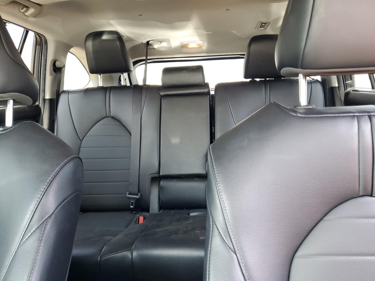 5TDGBRCH2NS556216 2022 Toyota Highlander Hybrid Xle