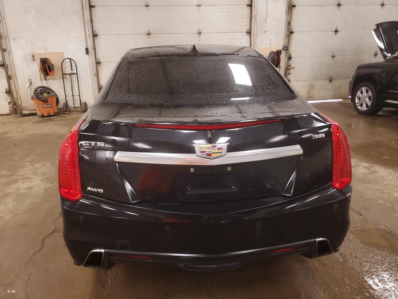 1G6AX5SS4J0105429 2018 Cadillac Cts Luxury
