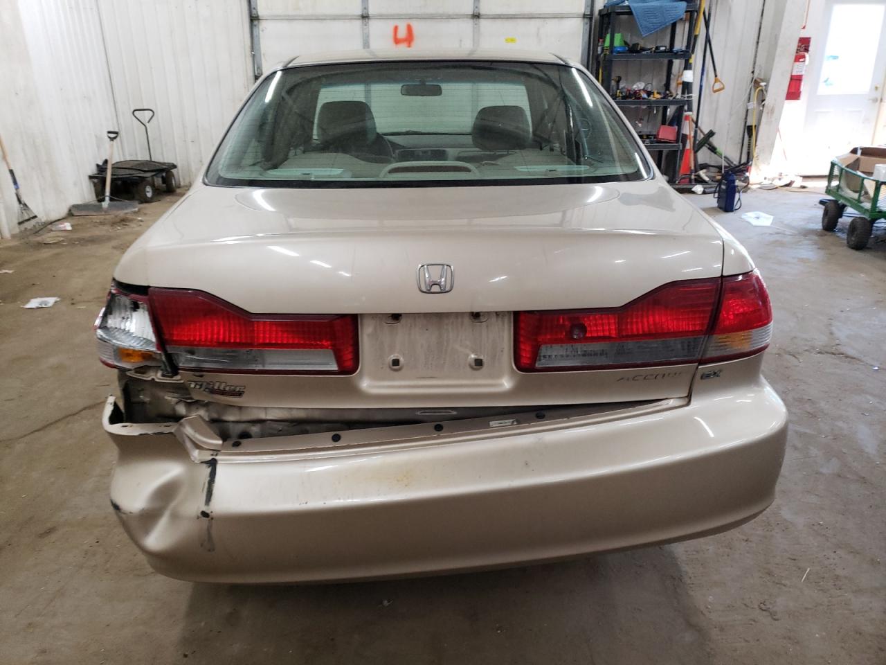 1HGCG56601A062898 2001 Honda Accord Ex
