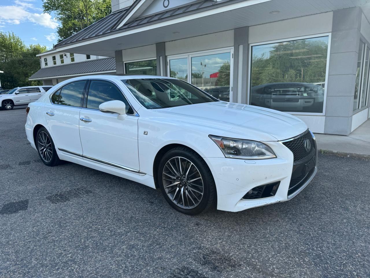 2013 Lexus Ls 460 vin: JTHCL5EF5D5016880