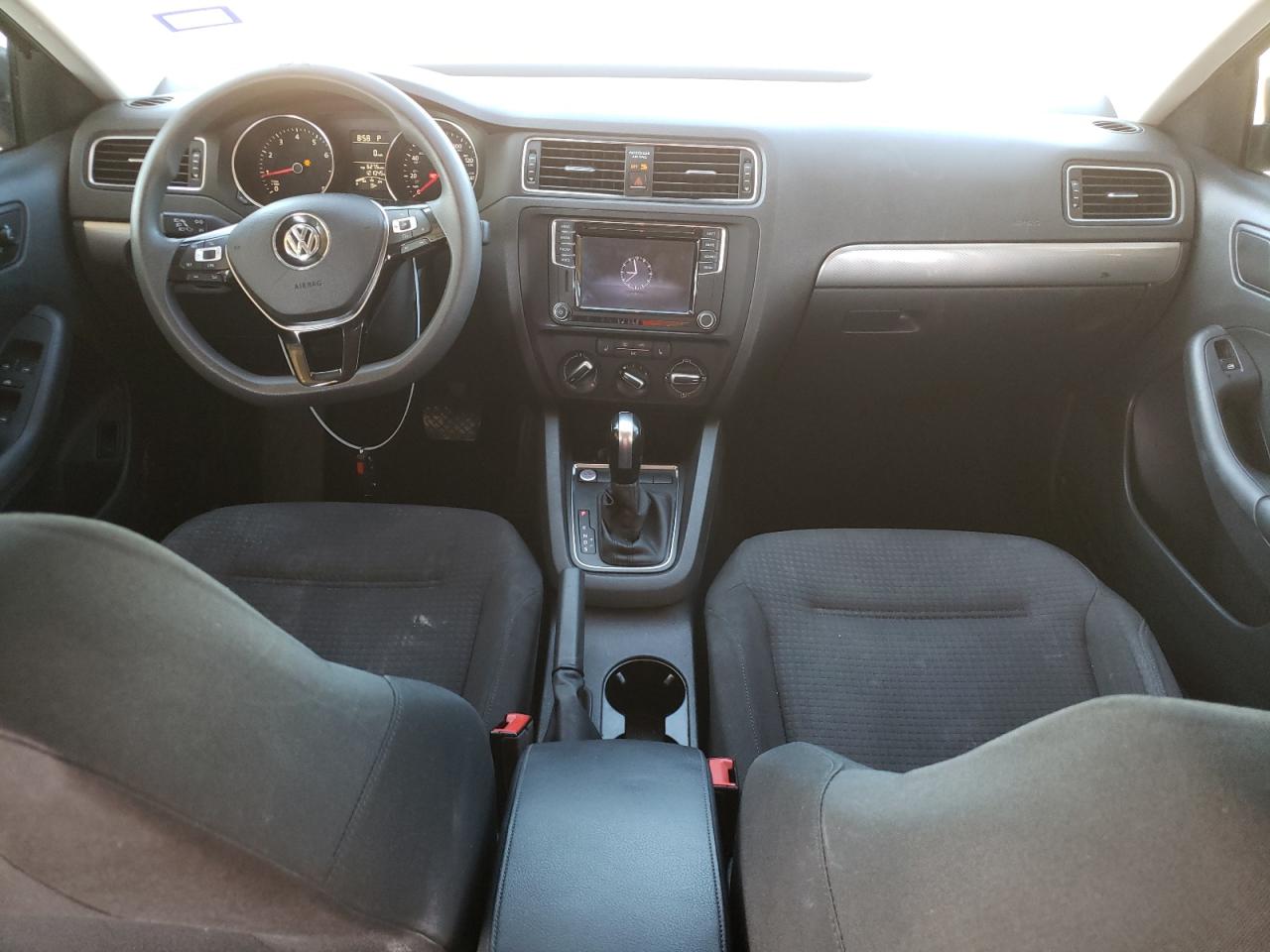 3VWD67AJ9GM252009 2016 Volkswagen Jetta Se