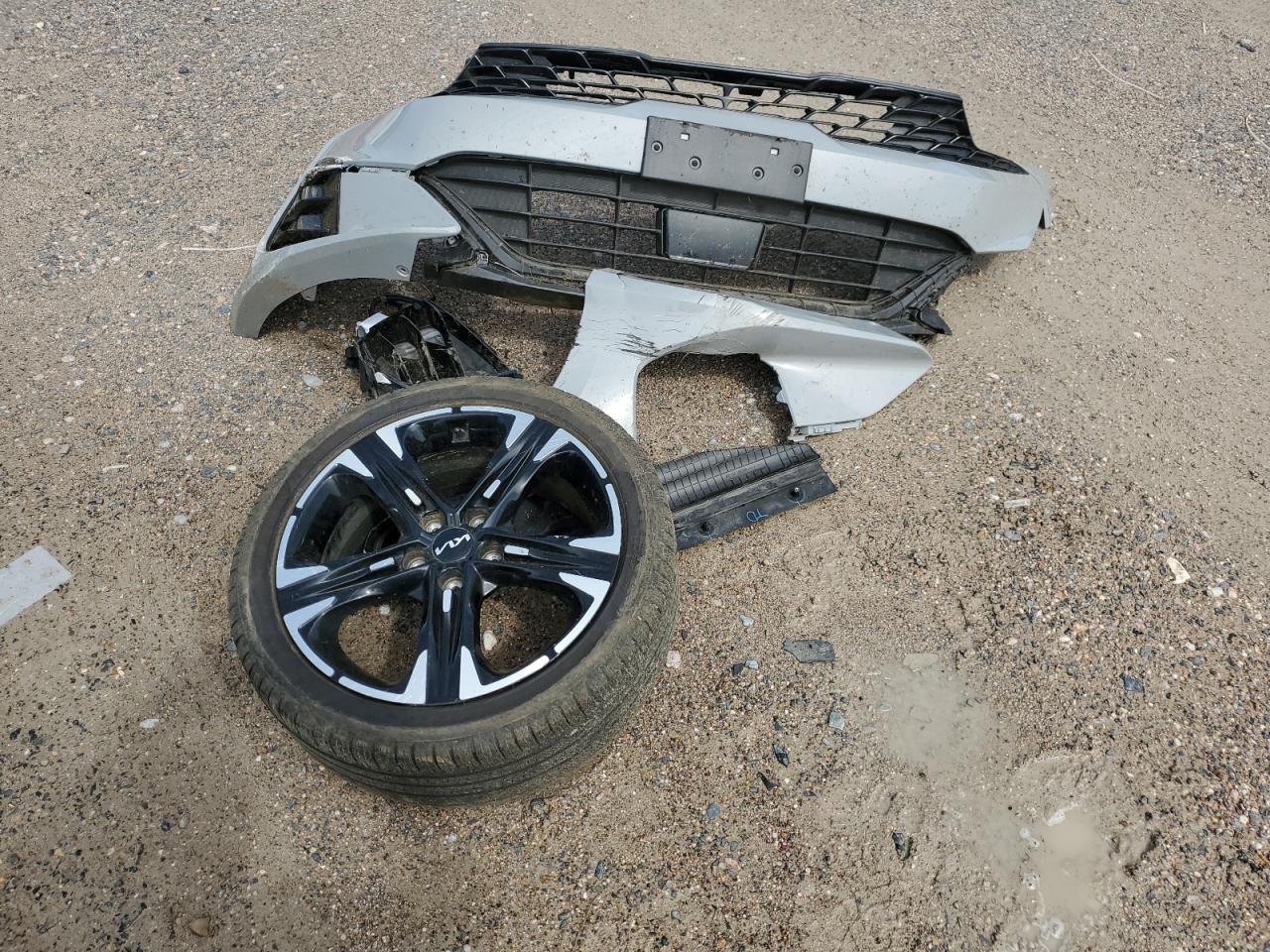 5XXG64J21RG230064 2024 Kia K5 Gt Line