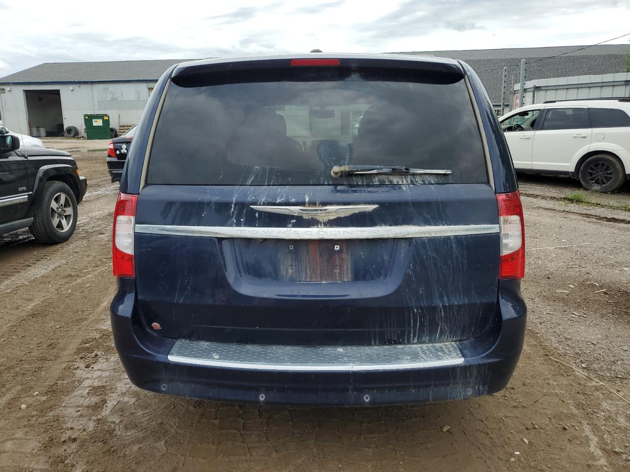 2C4RC1CG2ER231735 2014 Chrysler Town & Country Touring L