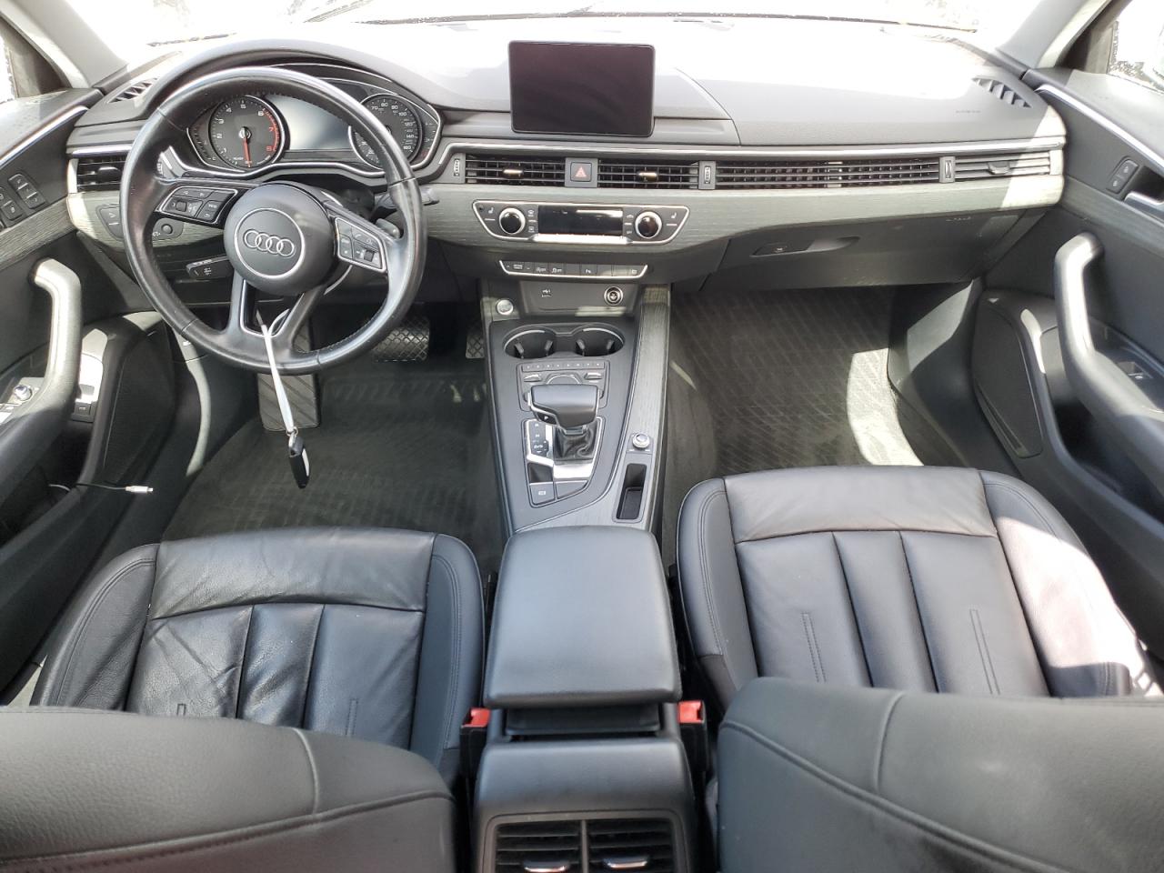 WAUGMAF41KA108916 2019 Audi A4 Premium