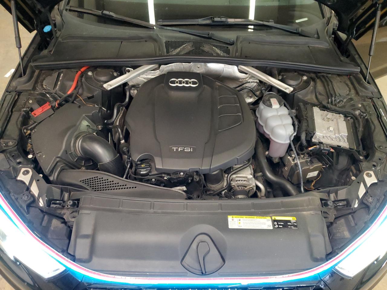 WAUFNAF44HN038306 2017 Audi A4 Prestige