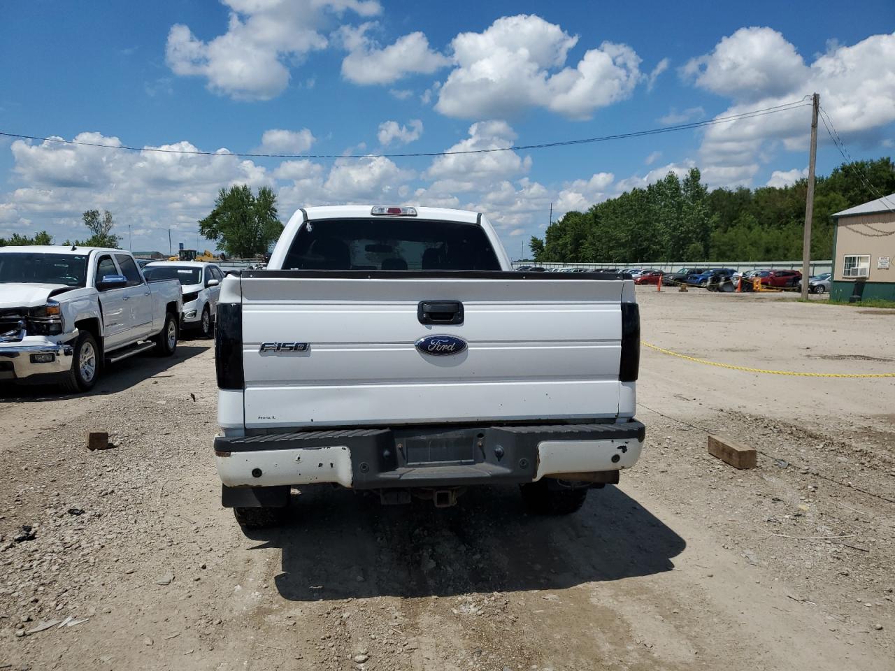 2014 Ford F150 Super Cab vin: 1FTFX1ET9EFC99040