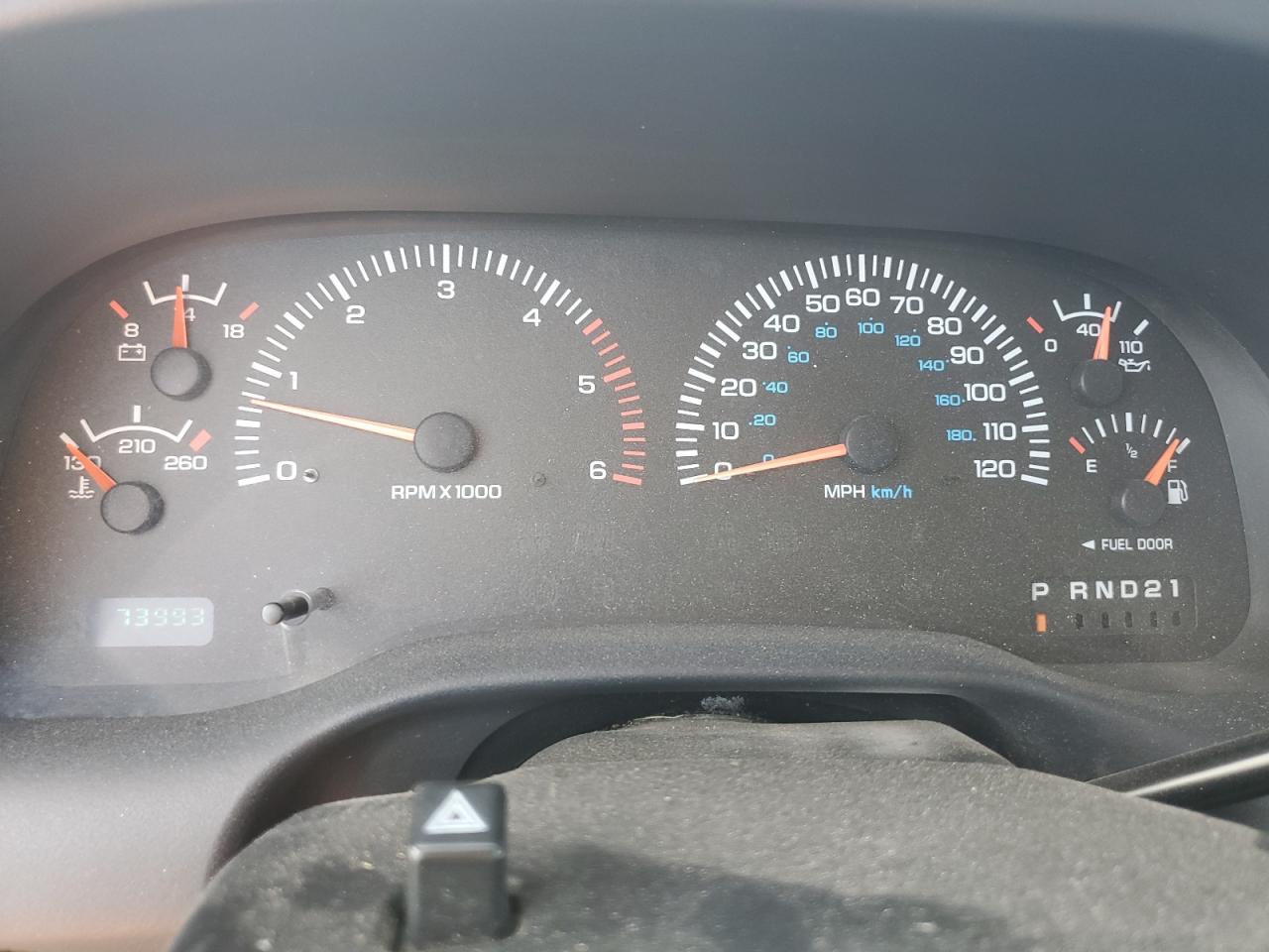 1B7MC33W4YJ163380 2000 Dodge Ram 3500