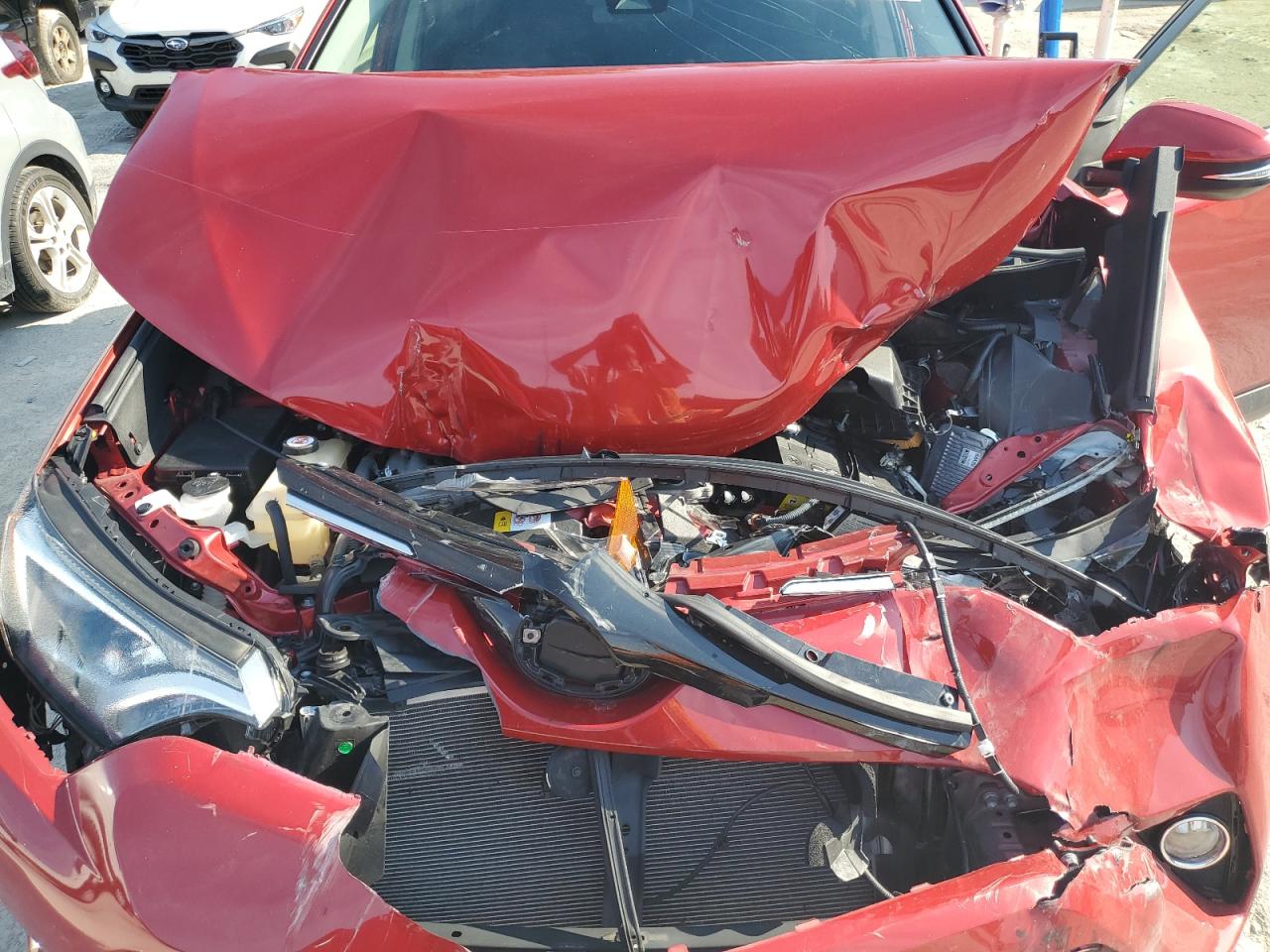 JTMWFREV1HJ127508 2017 Toyota Rav4 Xle