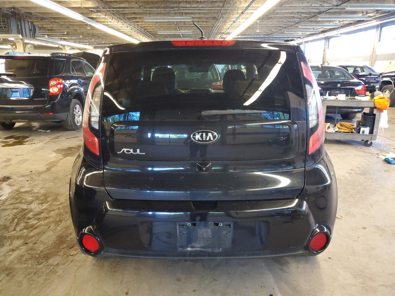 2016 Kia Soul + vin: KNDJP3A57G7332482