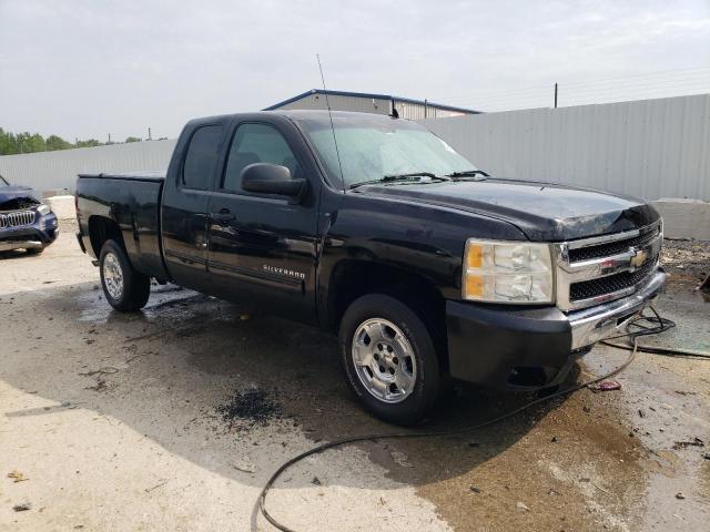 2011 CHEVROLET SILVERADO - 1GCRCSE0XBZ291575