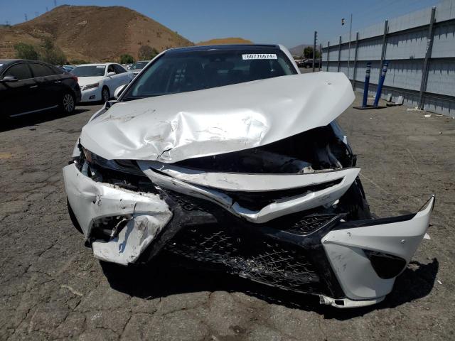 VIN 4T1B61HK7JU035479 2018 Toyota Camry, Xse no.5