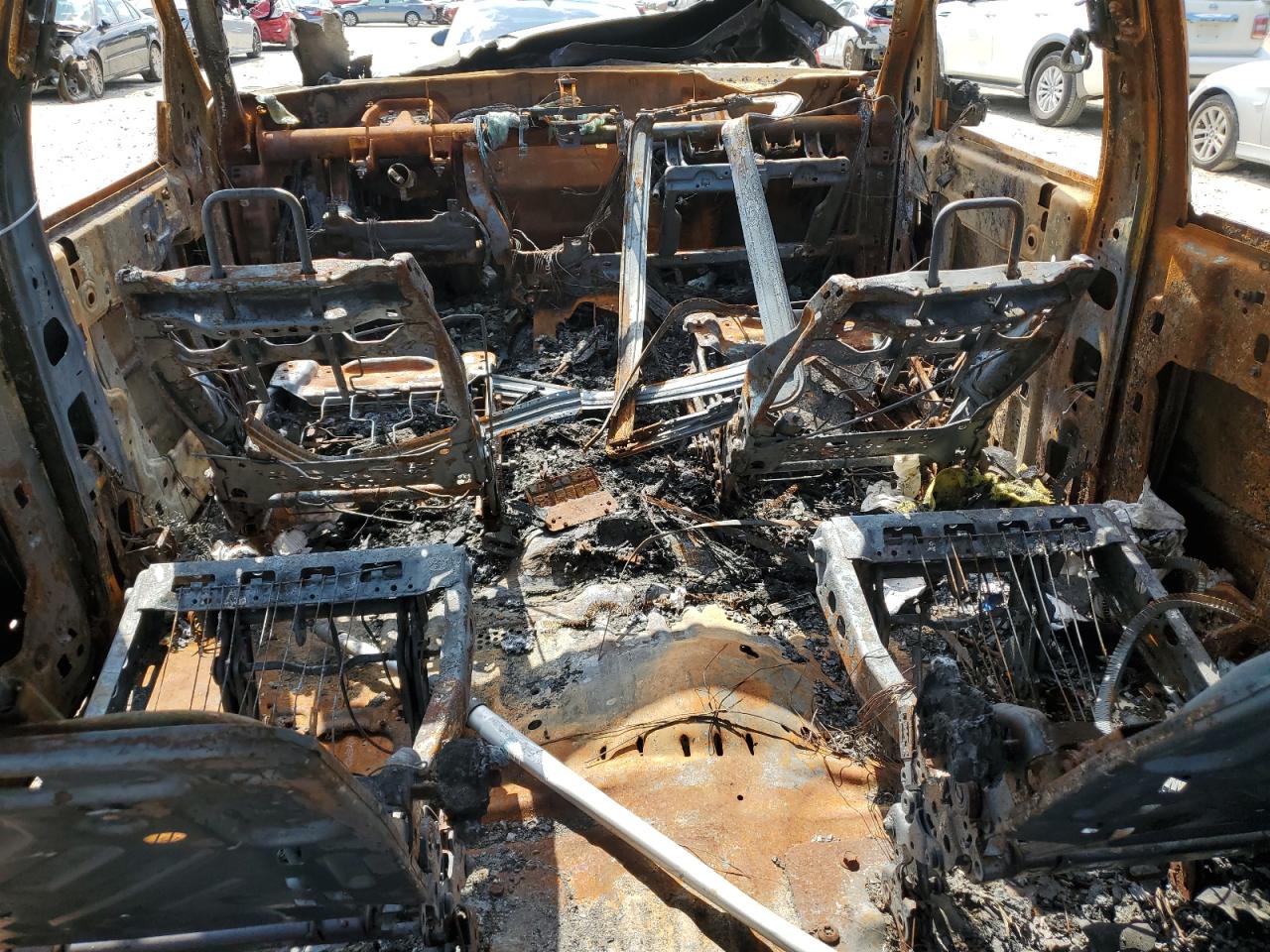 1FMJU1H59CEF12244 2012 Ford Expedition Xlt