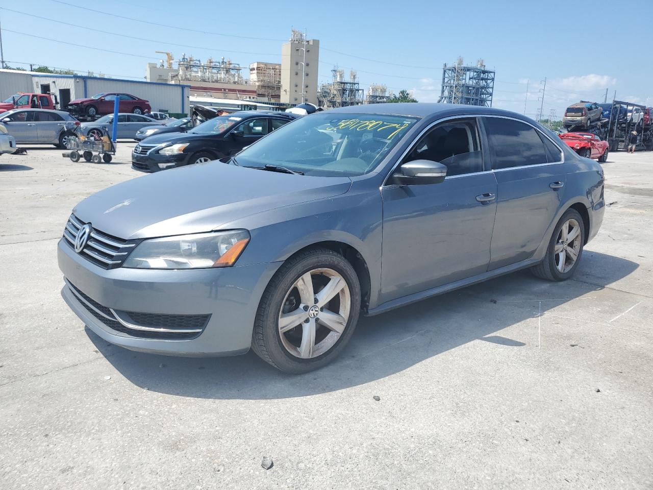 2013 Volkswagen Passat Se vin: 1VWBP7A34DC098456