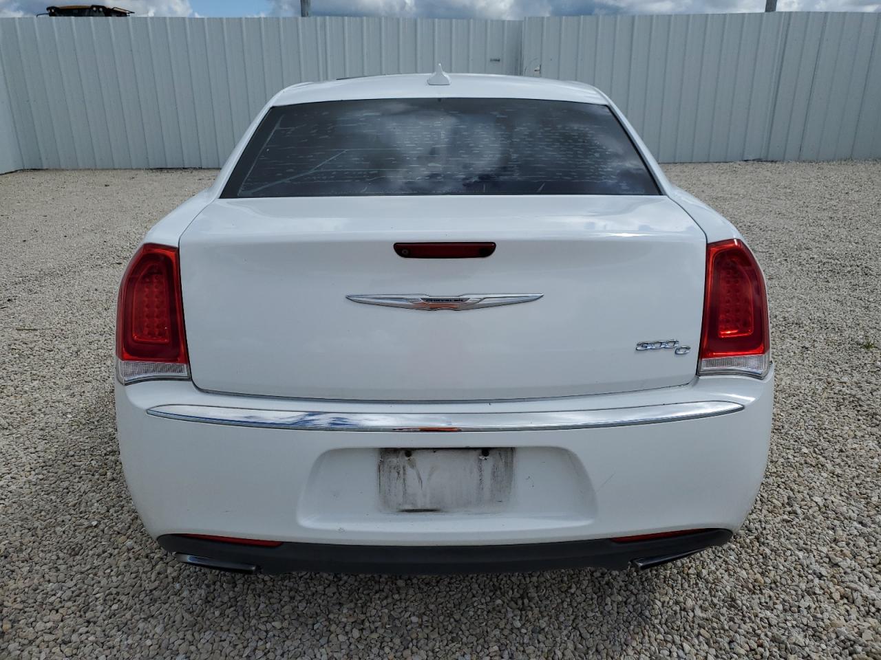 2C3CCAEG2FH755580 2015 Chrysler 300C