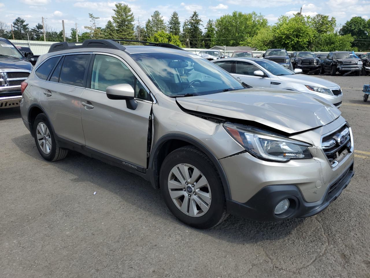 4S4BSADC2J3379172 2018 Subaru Outback 2.5I Premium