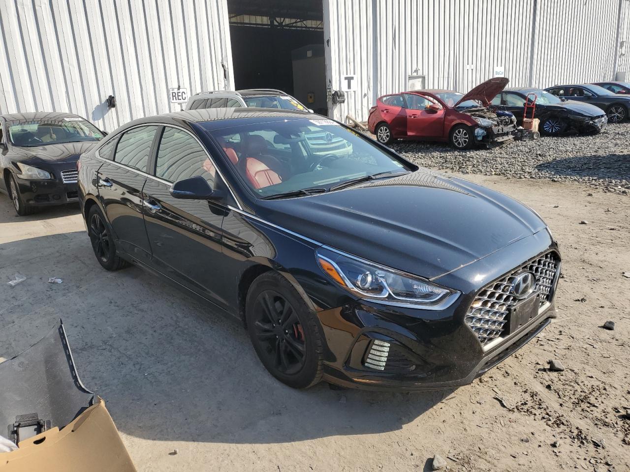 Lot #2662099991 2019 HYUNDAI SONATA LIM