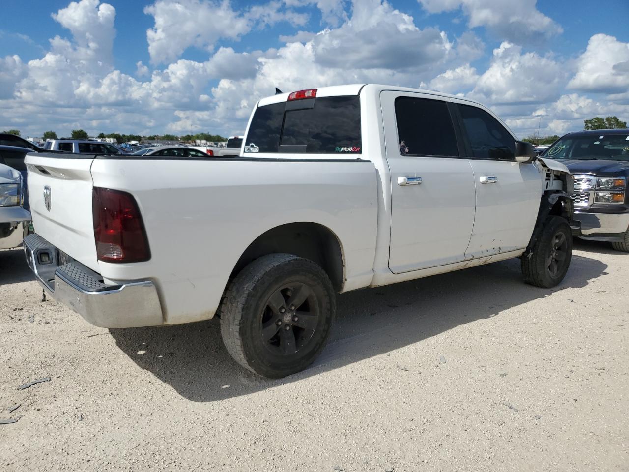 2015 Ram 1500 Slt vin: 1C6RR6LT6FS692887