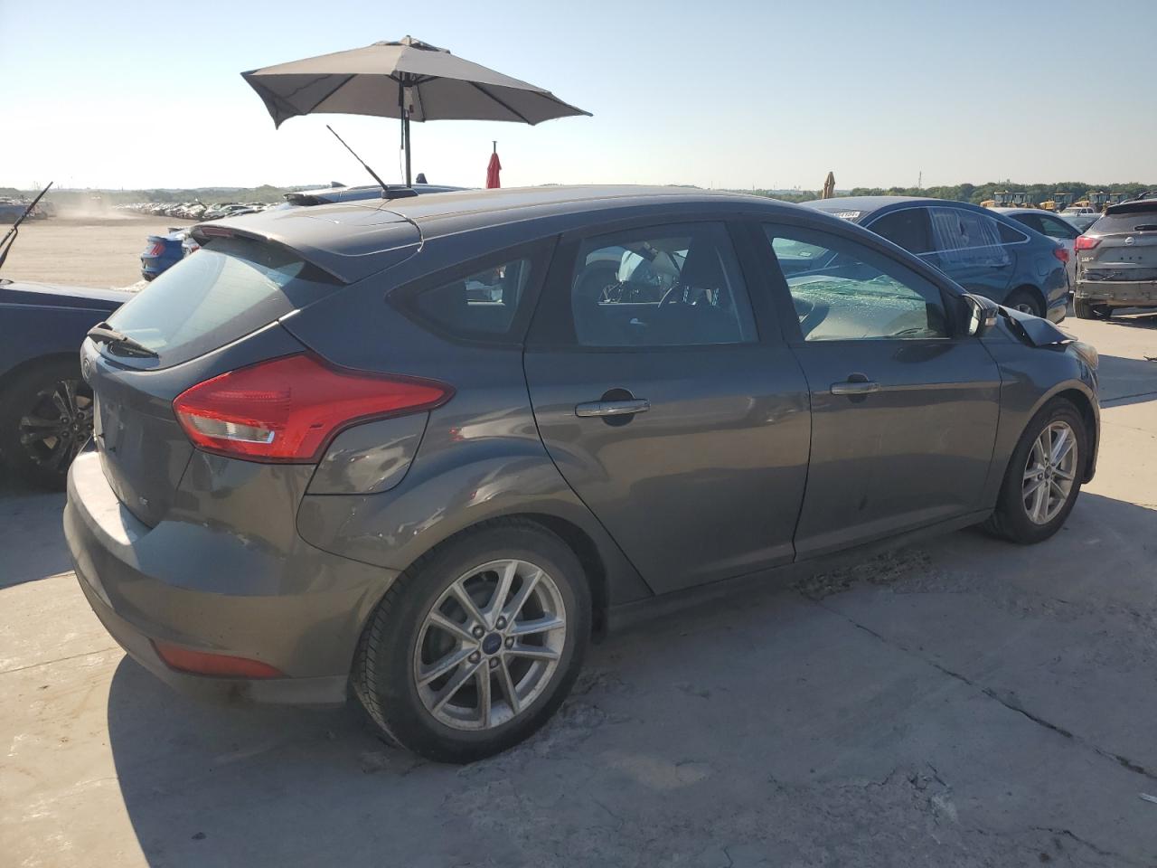 1FADP3K21GL315742 2016 Ford Focus Se