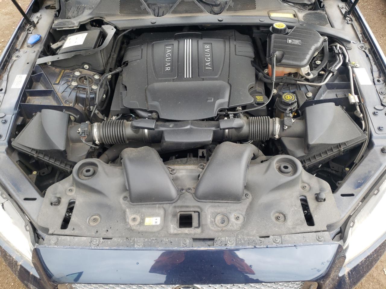 SAJWA1CB1BLV03470 2011 Jaguar Xj