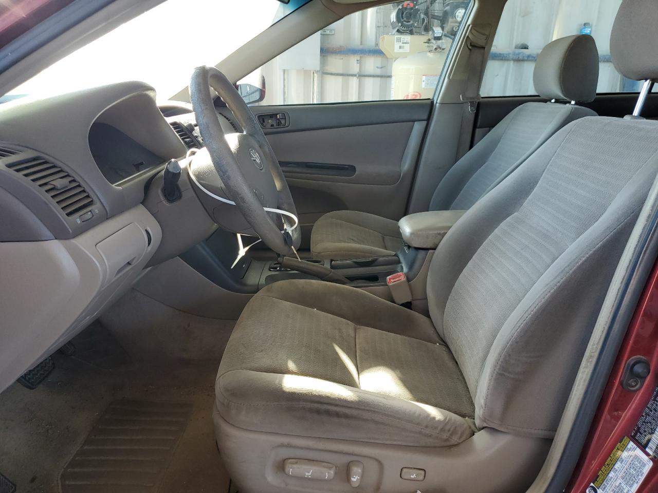 4T1BE32K05U410013 2005 Toyota Camry Le