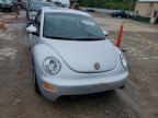 VOLKSWAGEN NEW BEETLE photo