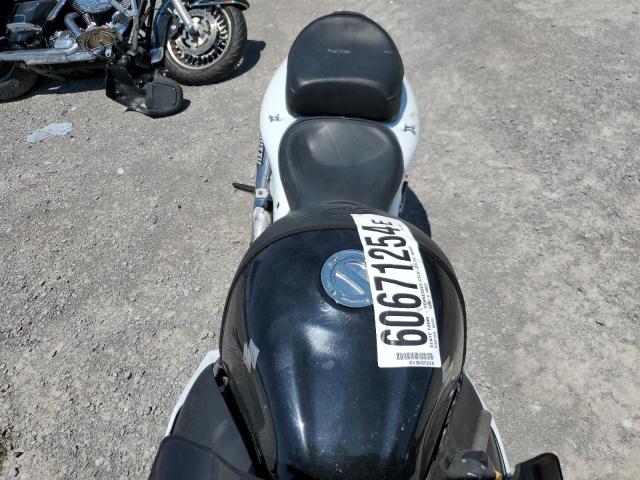 2006 SUZUKI GSX1300 R JS1GW71A962101137