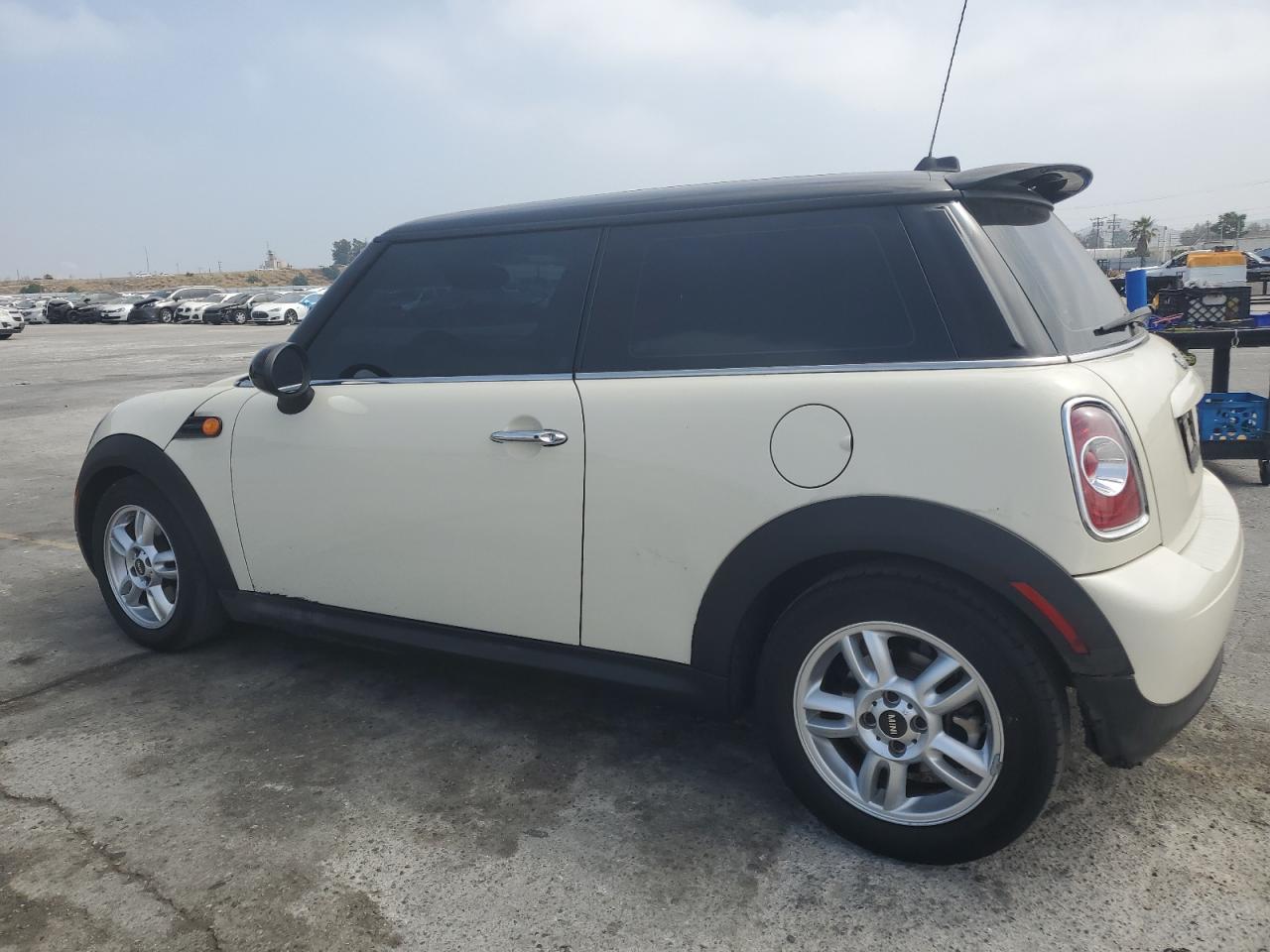 WMWSU3C53BT096615 2011 Mini Cooper