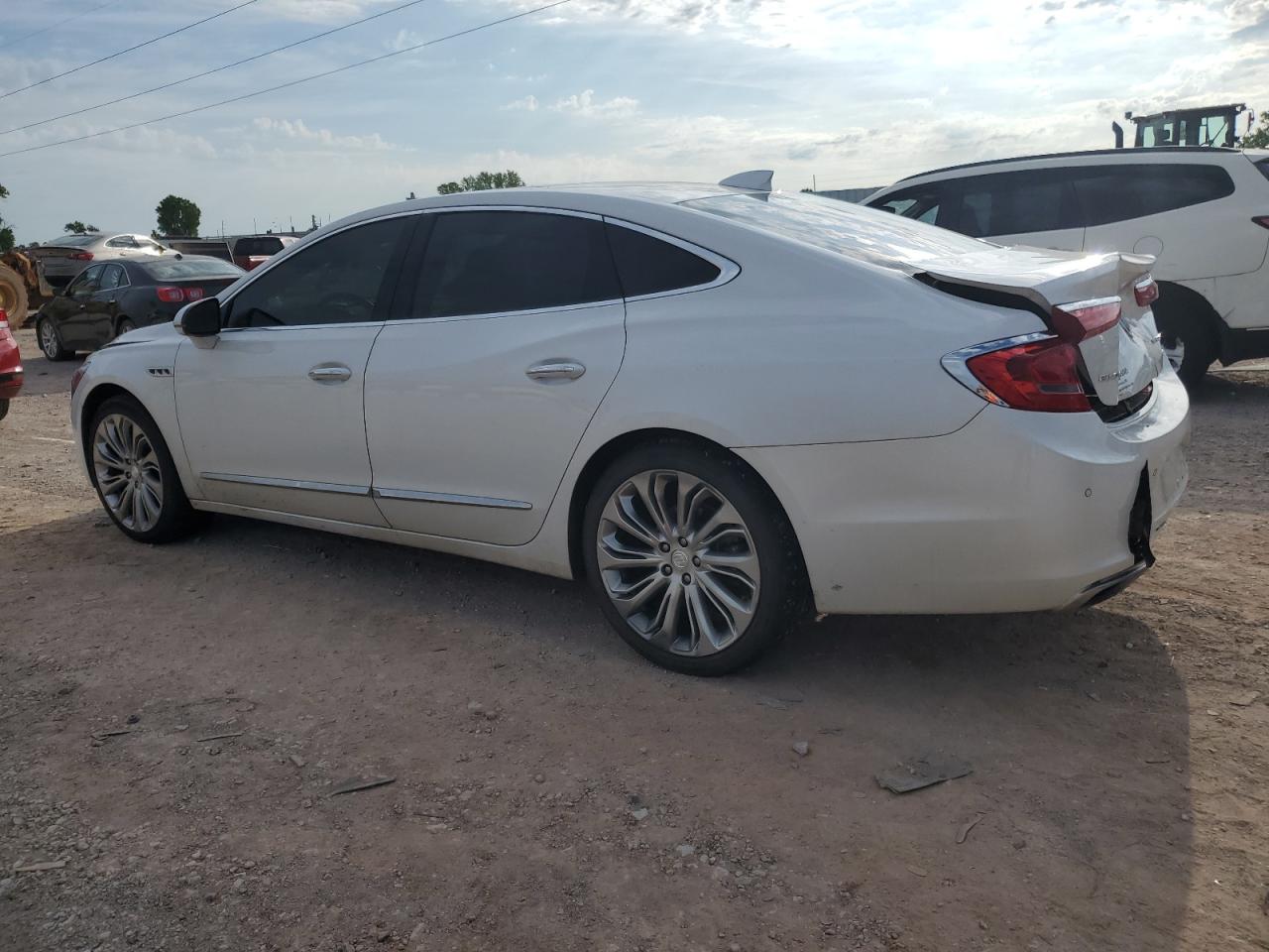 1G4ZP5SS7HU141355 2017 Buick Lacrosse Essence