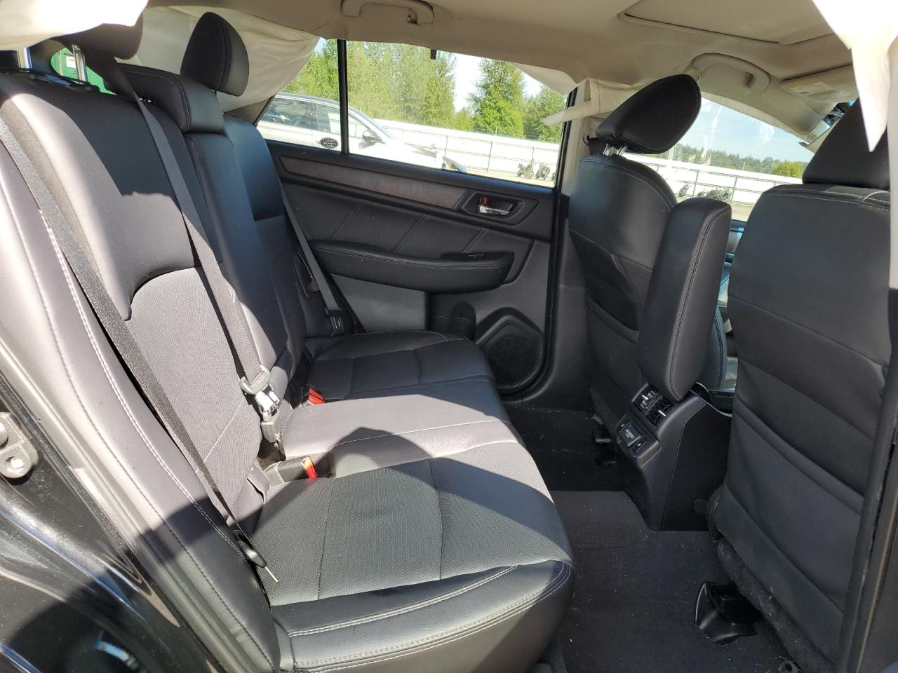 4S4BSANC0J3278307 2018 Subaru Outback 2.5I Limited