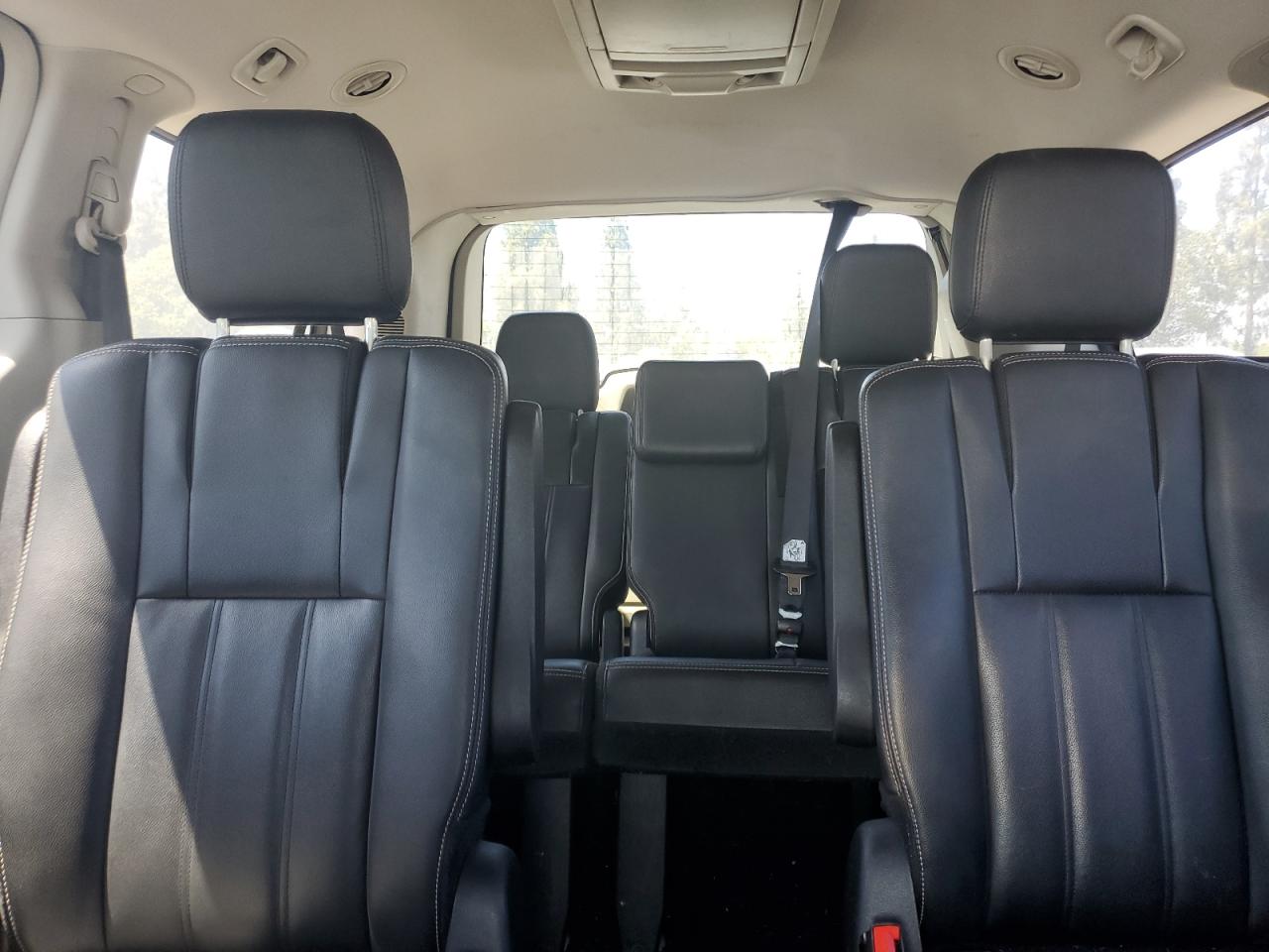 2C4RC1BG8ER444867 2014 Chrysler Town & Country Touring