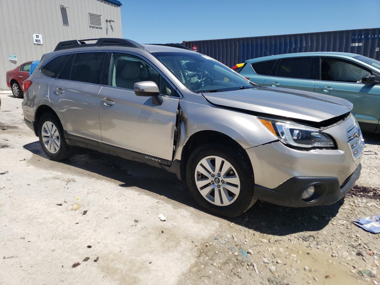 2017 Subaru Outback 2.5I Premium vin: 4S4BSAFCXH3220035