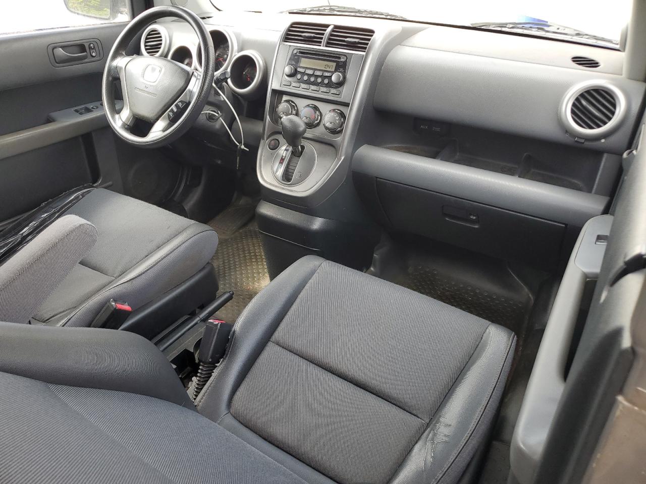 5J6YH185X4L007649 2004 Honda Element Ex