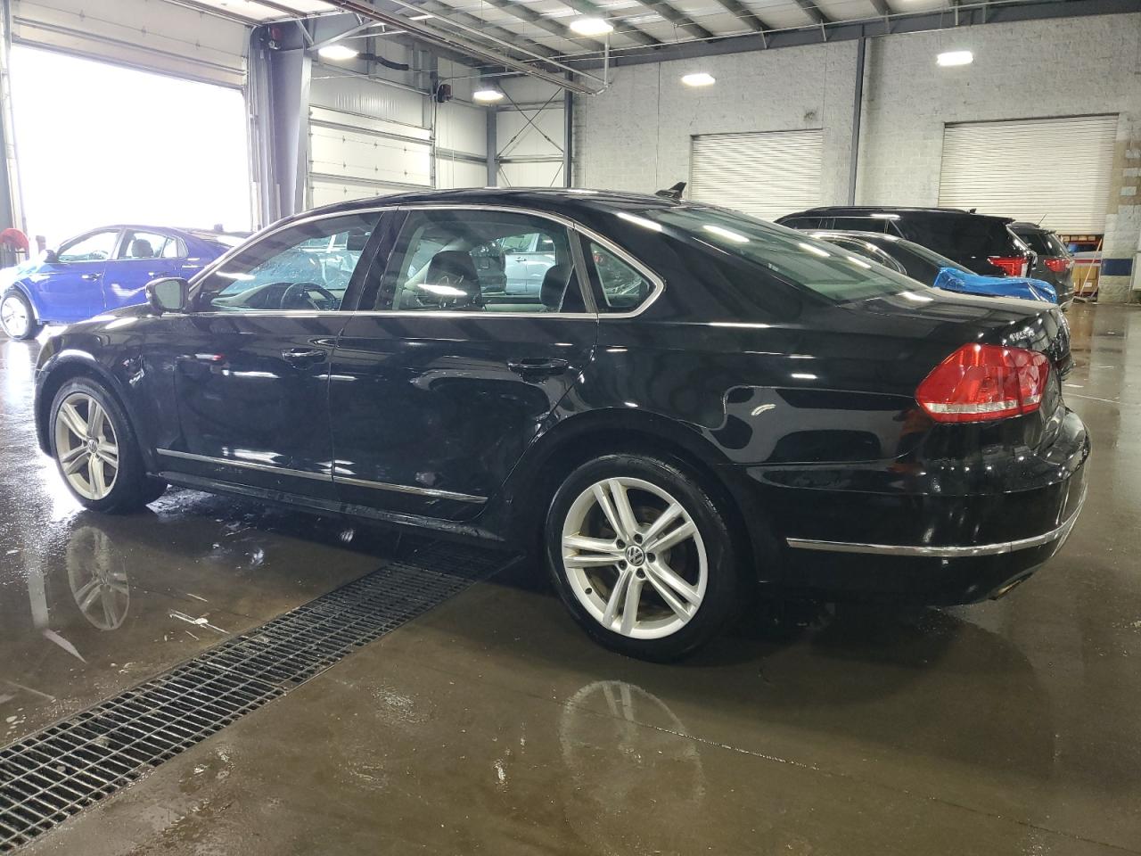 1VWBN7A33DC101658 2013 Volkswagen Passat Se