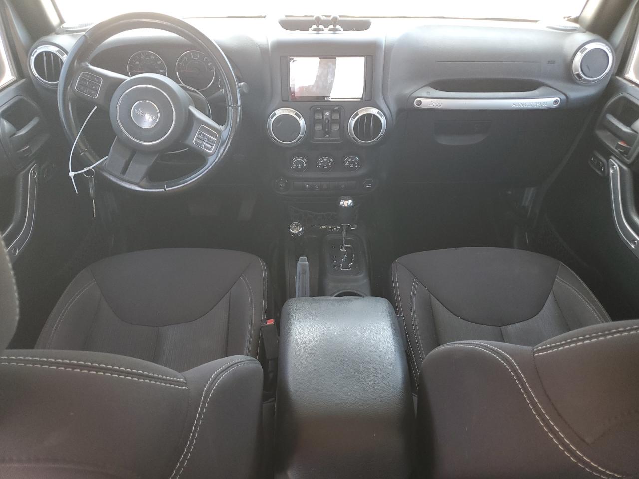 1C4BJWFG9FL568798 2015 Jeep Wrangler Unlimited Rubicon