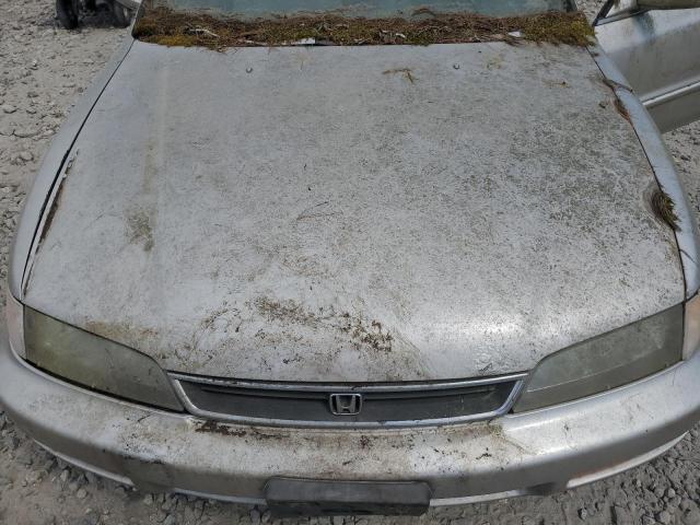 1996 Honda Accord Value VIN: 1HGCD5699TA210620 Lot: 57615794