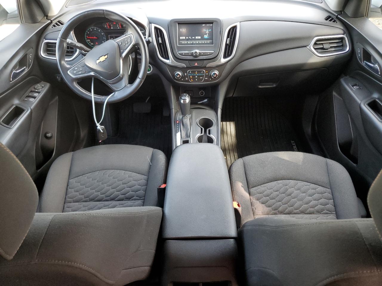 3GNAXKEX1JL400355 2018 Chevrolet Equinox Lt