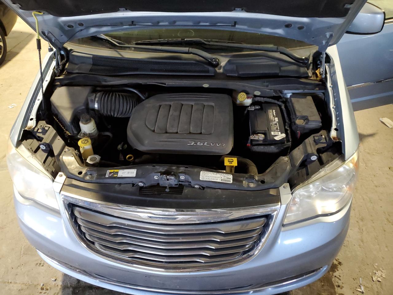 2C4RC1BG5DR589069 2013 Chrysler Town & Country Touring