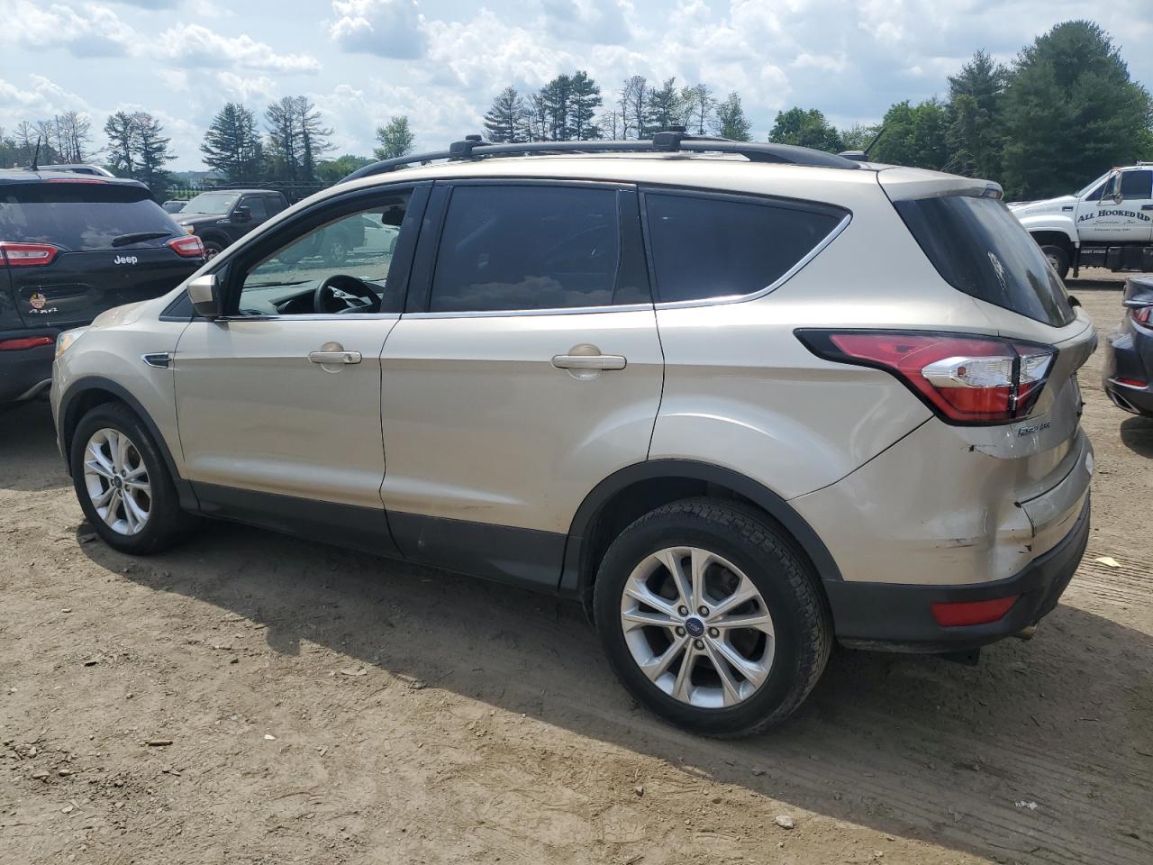 1FMCU0GD8JUA78882 2018 Ford Escape Se