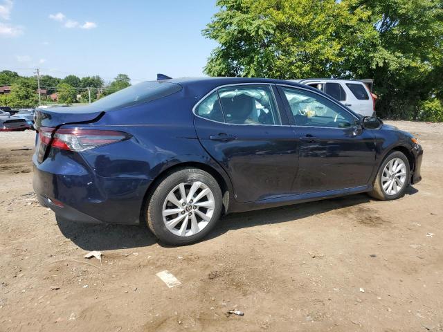 VIN 4T1C11AK7MU514518 2021 Toyota Camry, LE no.3