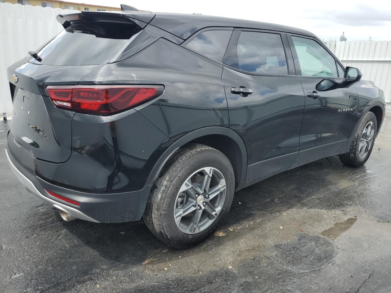 Lot #2589193661 2024 CHEVROLET BLAZER 2LT