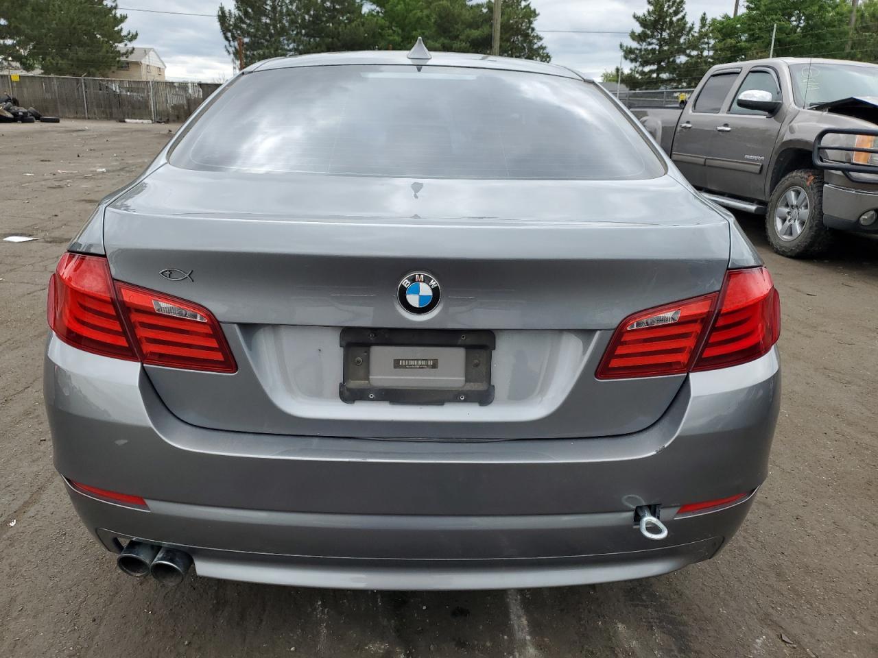 2012 BMW 528 Xi vin: WBAXH5C54CDW11042