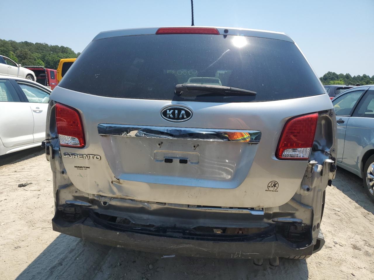 5XYKT3A18CG282265 2012 Kia Sorento Base