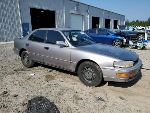 1993 Toyota Camry Le VIN: 4T1SK12E7PU171957 Lot: 57994104