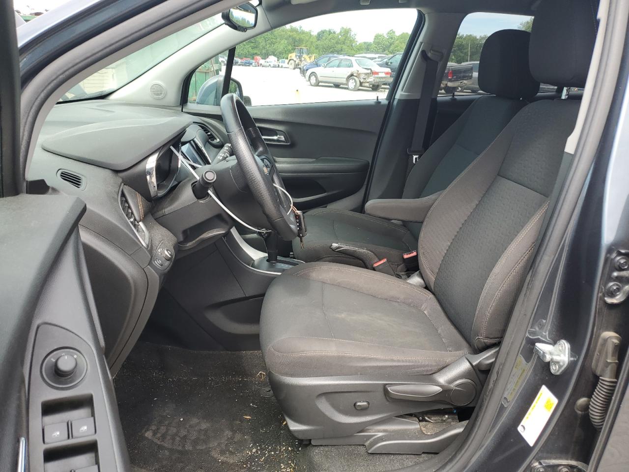 KL7CJKSBXMB314329 2021 Chevrolet Trax Ls