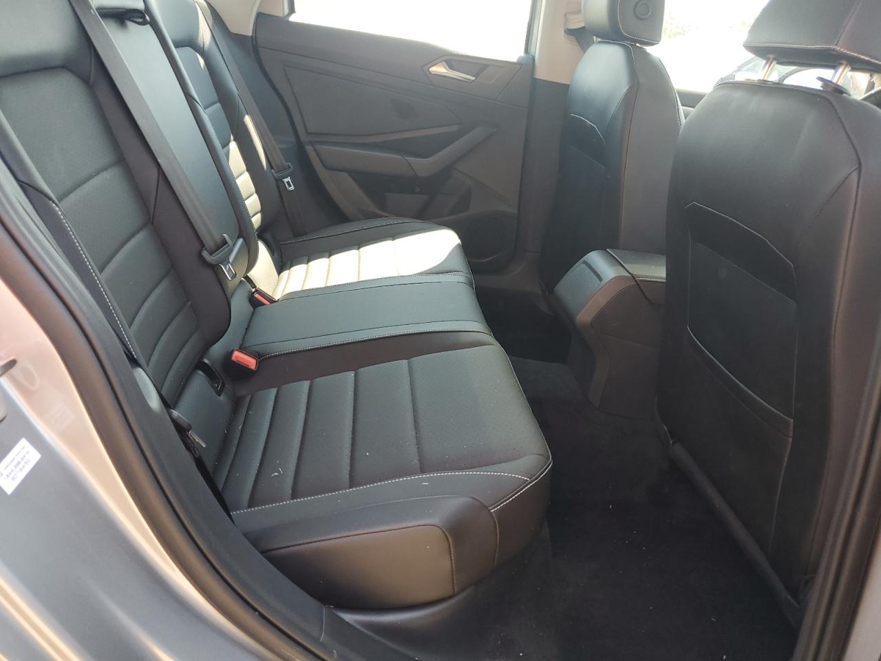 3VW7M7BU9NM030918 2022 Volkswagen Jetta Se