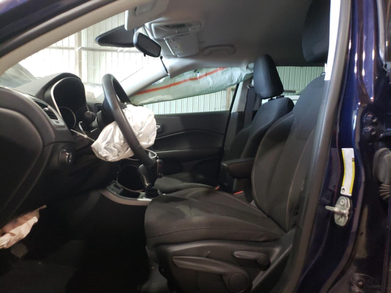 3C4NJCAB5KT819807 2019 Jeep Compass Sport