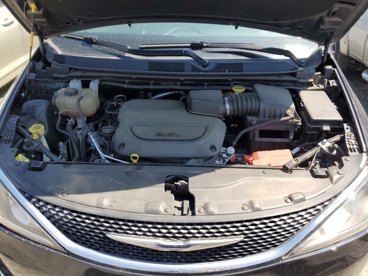 2C4RC1BG6LR284761 2020 Chrysler Pacifica Touring L