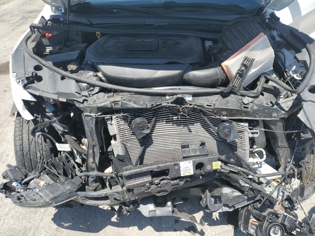 1C4RJFAGXJC352926 2018 Jeep Grand Cherokee Laredo